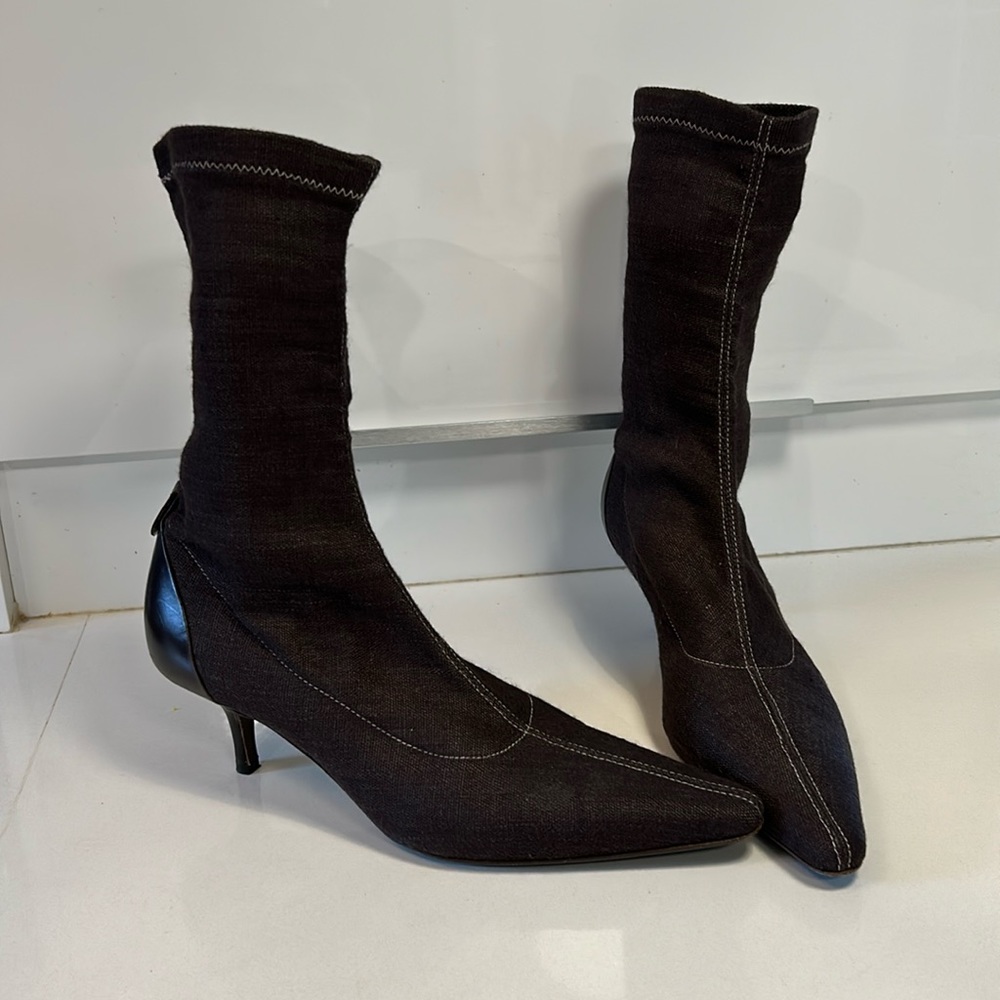 Closing closet ⭐️ Gorgeous Bally Pointed Toe Vintage Sock Heel Boots Brown